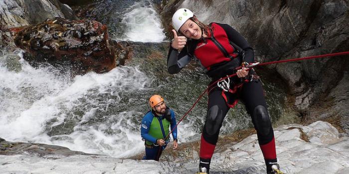 descenso de barranco en marbella